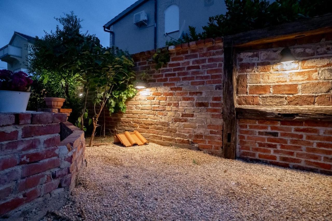 Grgurić apartments Palit Zewnętrze zdjęcie