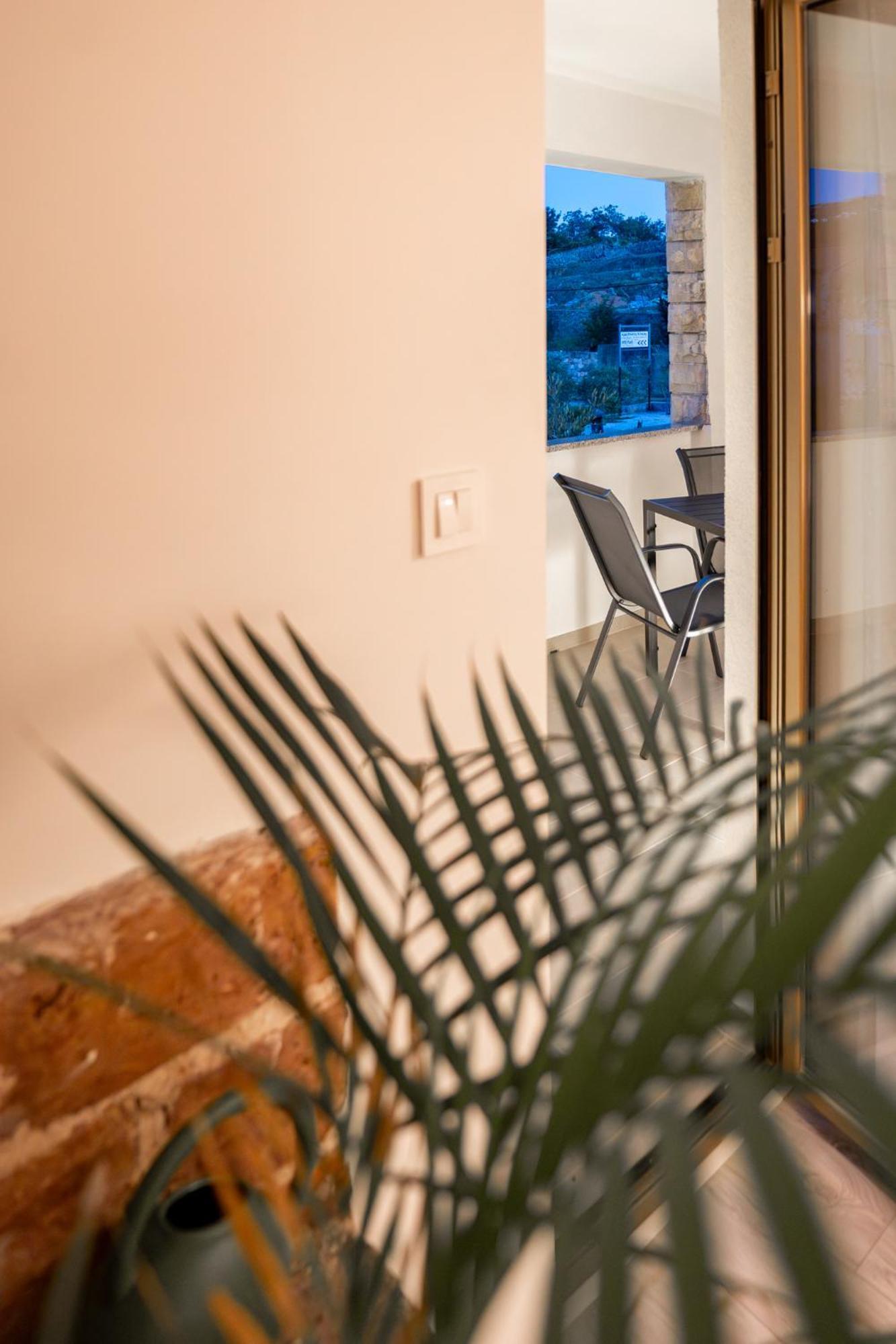 Grgurić apartments Palit Zewnętrze zdjęcie